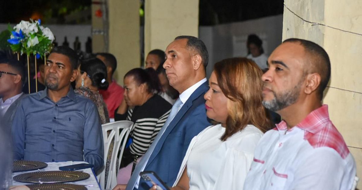 Pastores y lderes evanglicos con el PRM