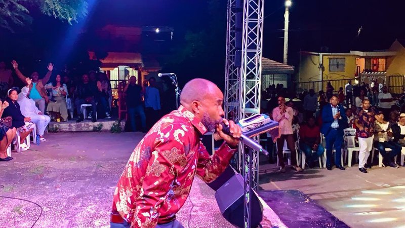 pastor y evangelista Marcial Hern�ndez,