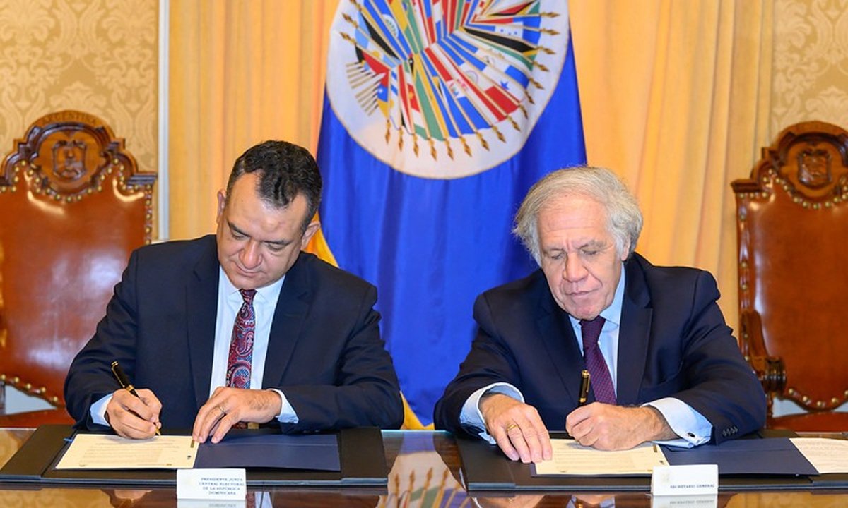 Junta Central Electoral (JCE) y la Organizaci�n de los Estados Americanos (OEA) 