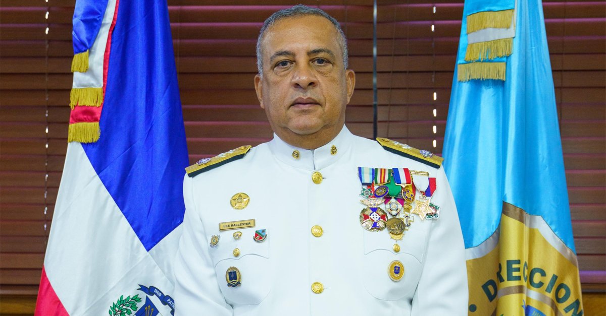 Director general de Migración, Luis Rafael Lee Ballester
